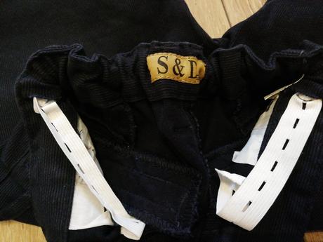 Nohavice s opaskom, 140