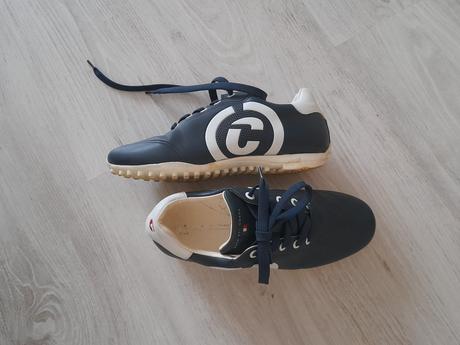Tenisky, 39