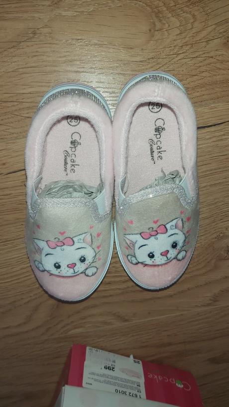 Domaca obuv, cupcake,25