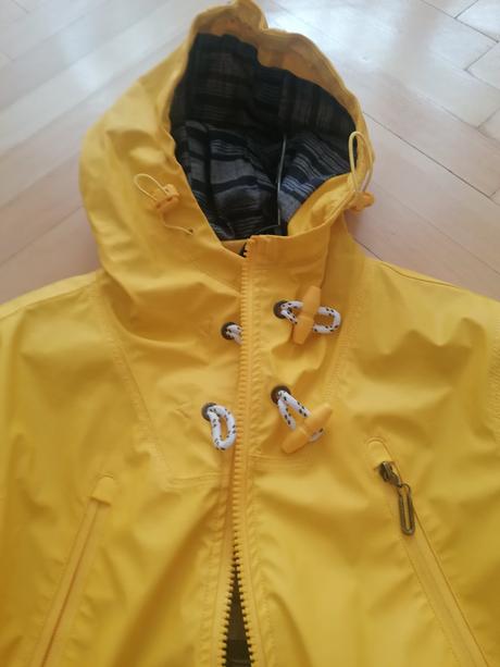 Zlta vetrovka, timeout,xl