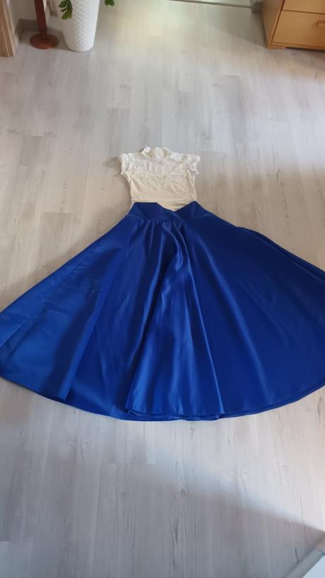 Spoločenská sukňa , biele body, l