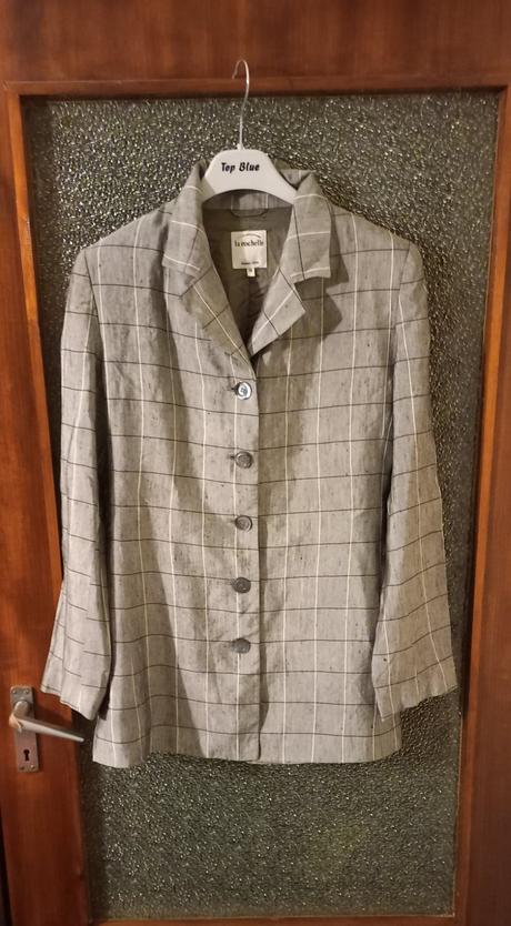 Kárované sako veľ.38 tenšie,pekný stav, 38