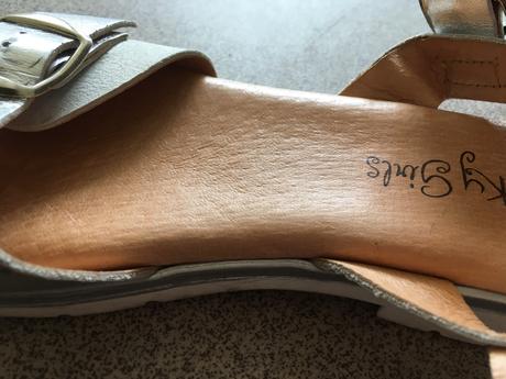 Nastaviteľné sandalky, 36