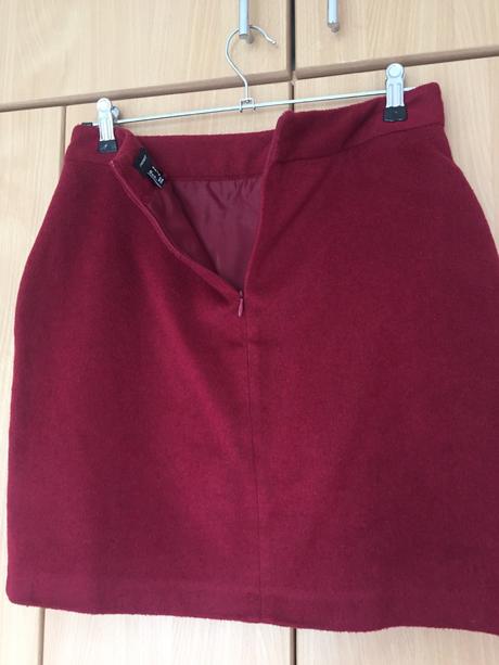 Sukňa, atmosphere,38