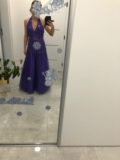 Nadherne saty +kravata, 36