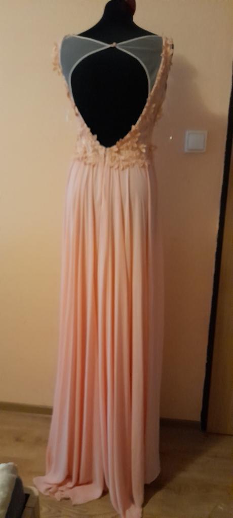 Spoločenske šaty, 42