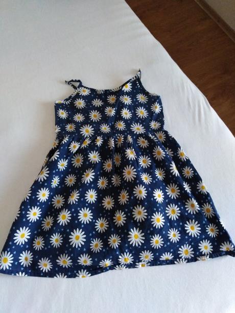 Saty, primark,98