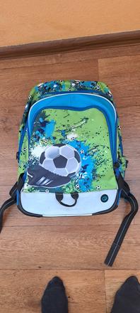 Chlapčenský školský batoh, 