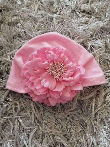 Tenká čiapočka, 62