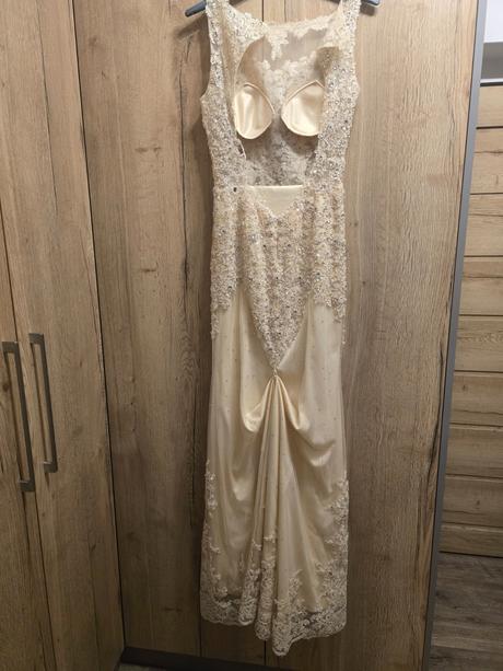 Spoločenské šaty č.38-40, 38