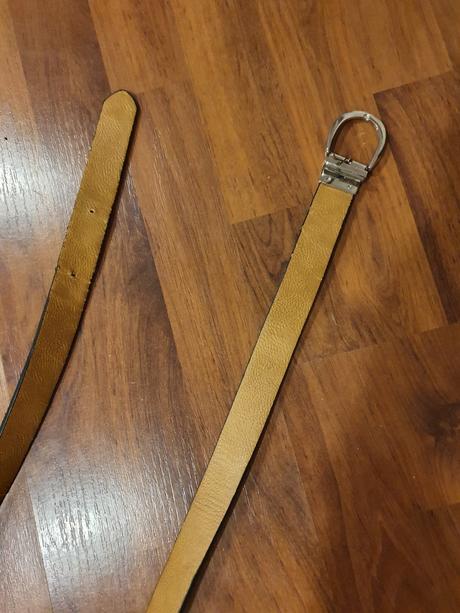 Obojstranný opasok ok stav,