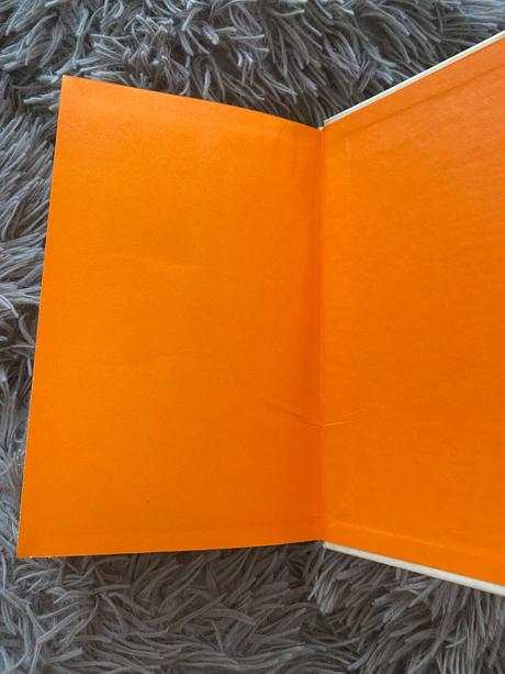 Stará retro kniha strážca pyramídy stopy 1983,