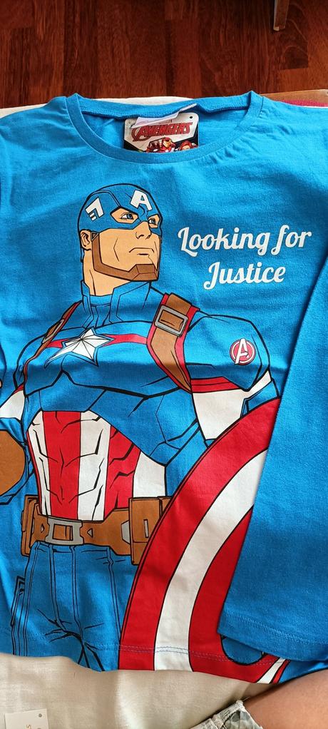 Tričko avengers, 128