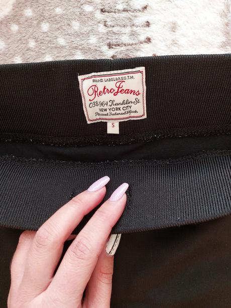 Sukňa retro s mikina m, s