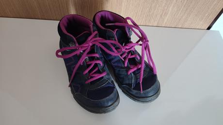 Topanky, tenisky, decathlon,35