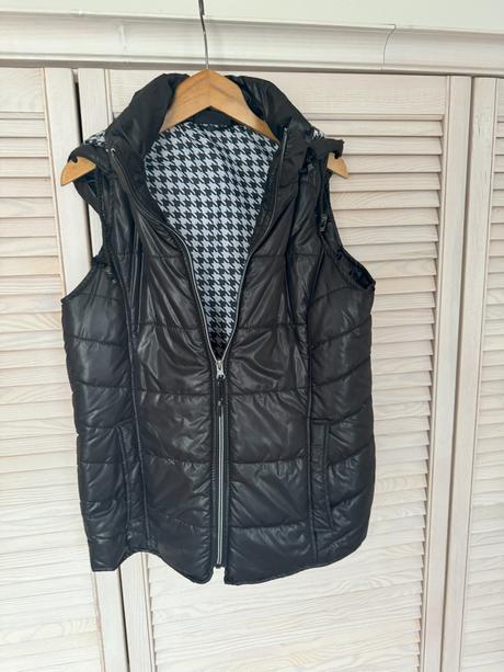 Prešívaná vesta, 36