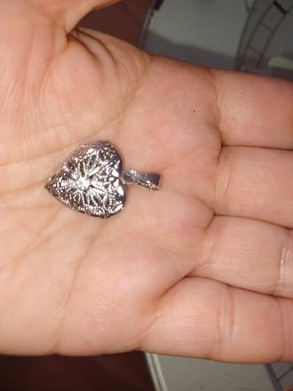 Otváracie srdce medailon,