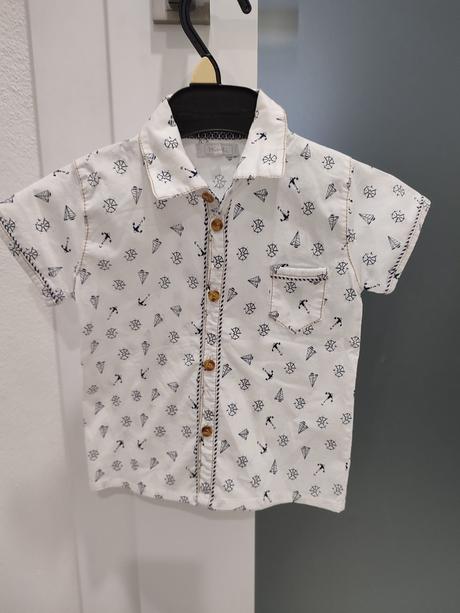 Slávnostna košeľa, 86