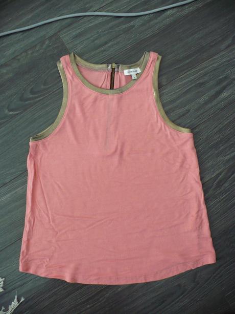 Tielko, river island,s