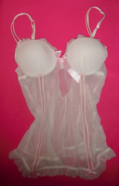 Romanticka kosielka setik, s