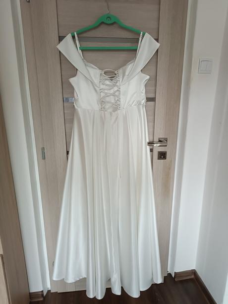 Šaty popolnočné, svadobne, queen,44