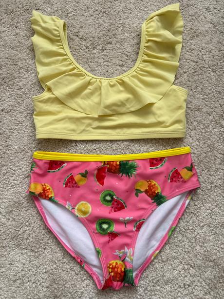 Plavky na 11/12rokov, 152