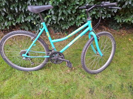 Macalu globe trotter, 26