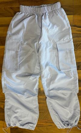 Letné nohavice, 32