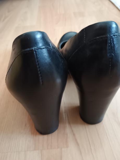 Lodičky ecco, ecco,37