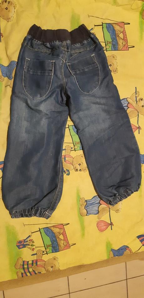 Dievčenské nohavice, 104