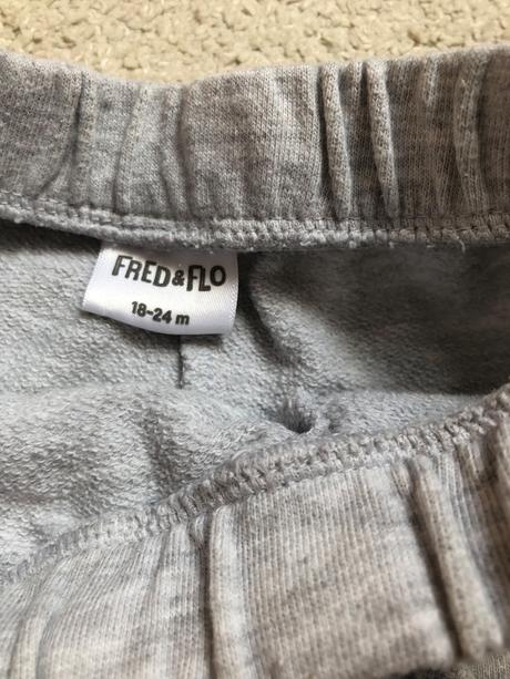 Kratasy f&f - 2ks - super stav, f&f,92