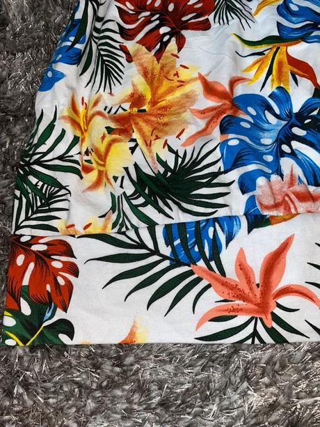 Mini šaty tingba, l