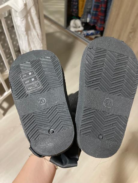 Čižmičky, sinsay,20