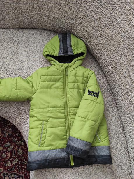 Predám chlapč. prešívanú zimnú bundu veľ. 122, coccodrillo,122