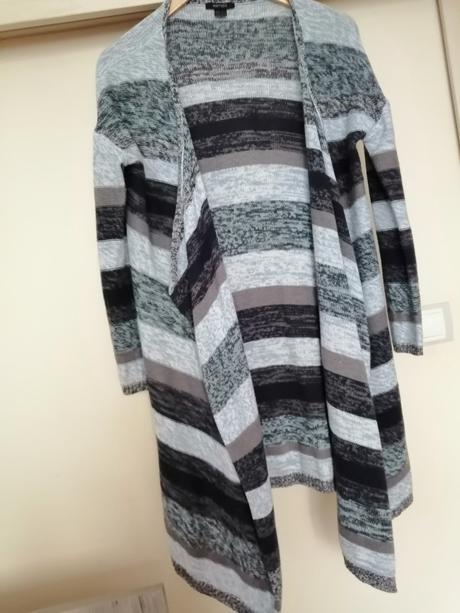 Kardigan vel. 40, esmara,42
