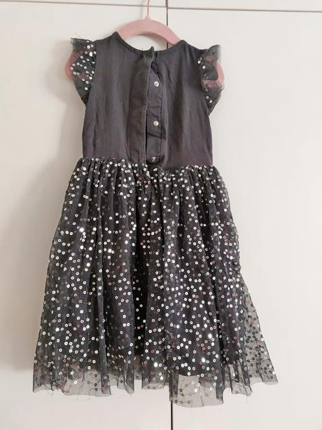 Slávnostné saty, dopodopo,98