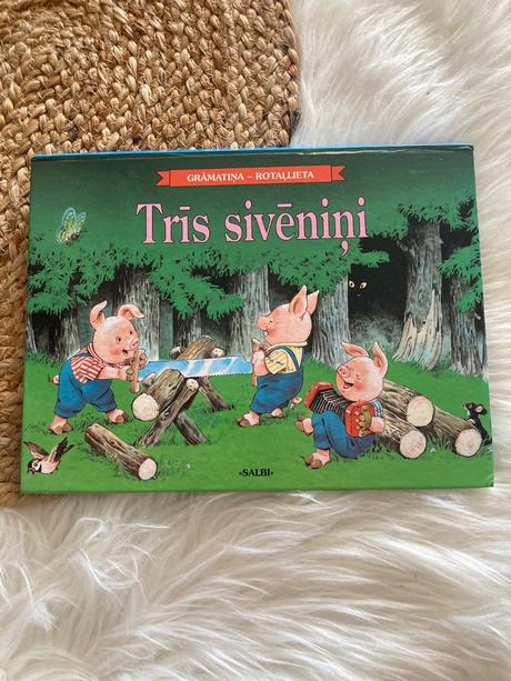 Trīs sivēniņi pop-up leporelo (1997), 