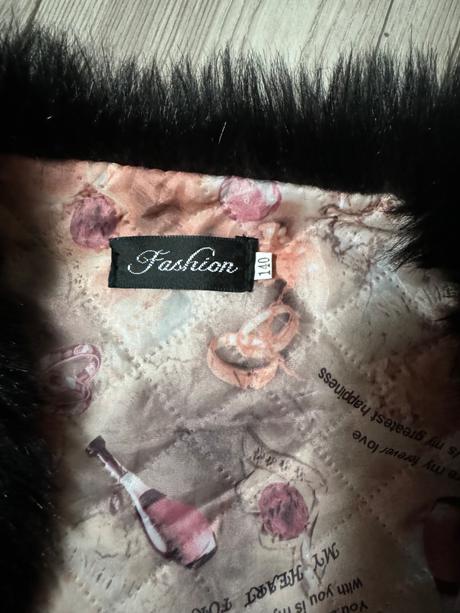 Kožušinovú vesta, 140