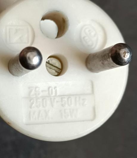 Svetlo do zásuvky cca 30ročné, 