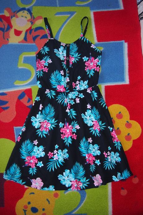 Kvietkované šaty, c&a,164