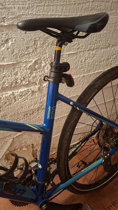 Damsky trekovy bicykel, merida,26