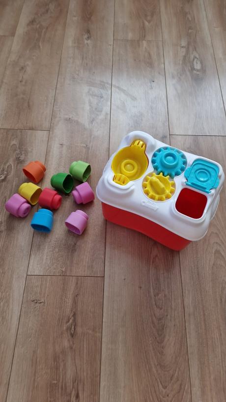 Interaktívne vedierko zn. baby clemmy., 