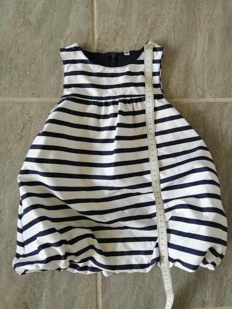 Pásikavé šatičky v 80-86, 1 r, 80