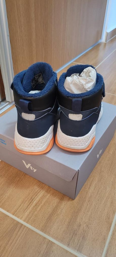 Topánky, victory,35