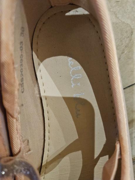 Predam dievcensku obuv, wojtylko,30