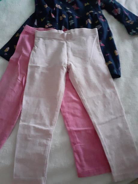 Šaty a legíny, dopodopo,92