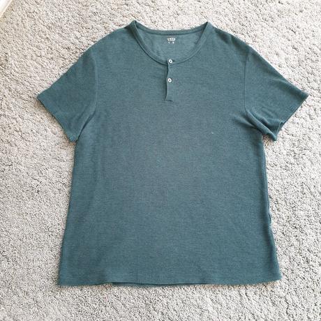 Smaragdovo zelene tricko celio, l