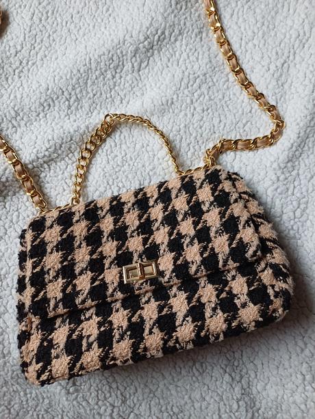 Nádherná tvídová crossbody kabelka, 
