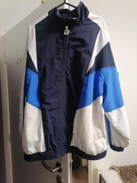 Jarny kabatik,sveter, bershka,m