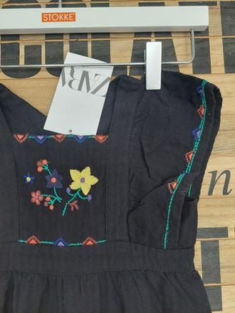 Vyšívaný overal, zara,92